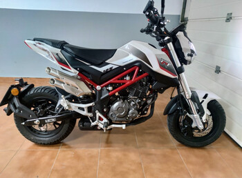 benelli tnt tornado 125cc